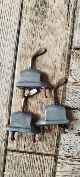 Тарелки  14  Ссср Бронзовые    Ножки  лаги крепления  Tro