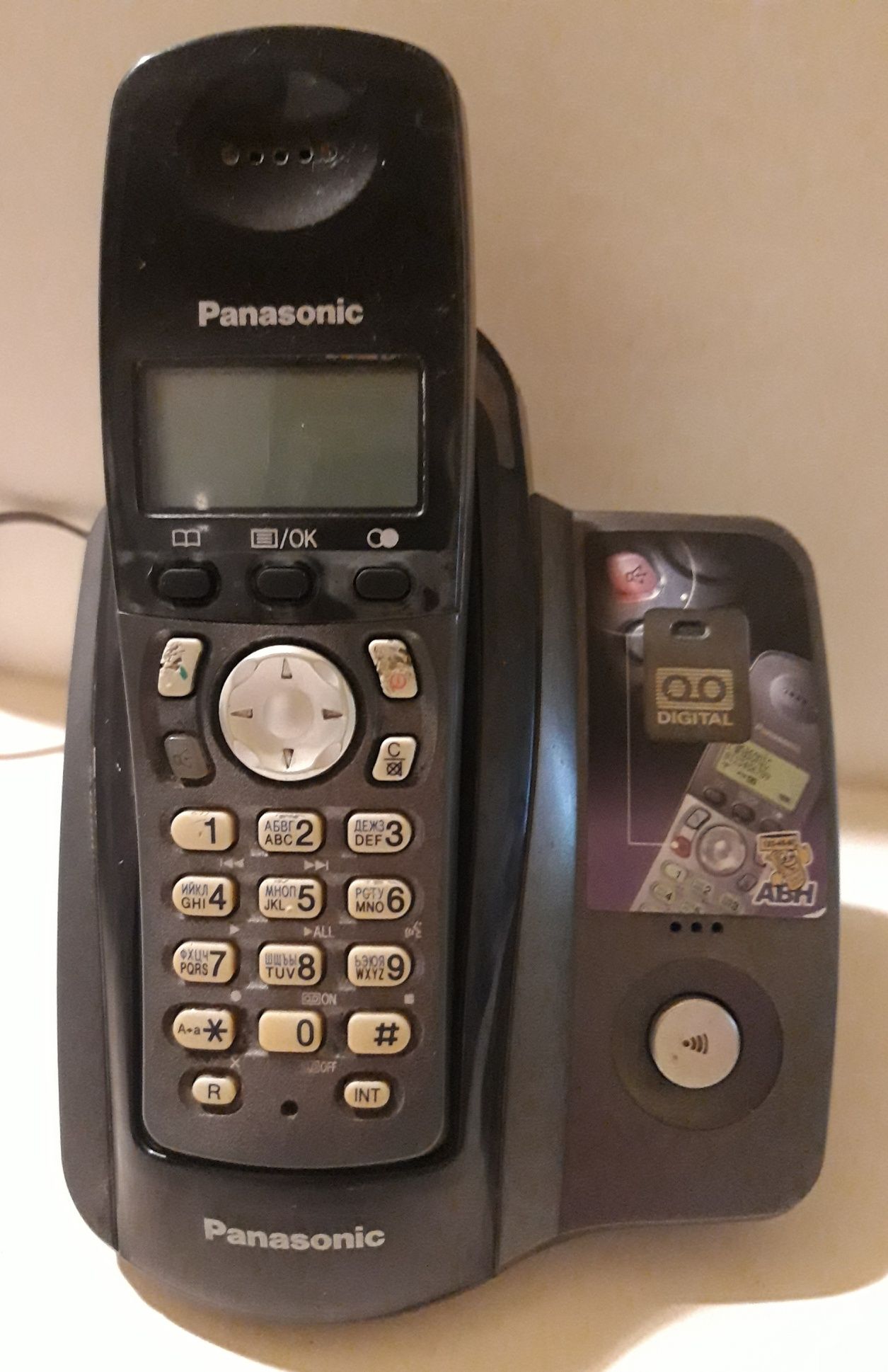Телефон радиотелефон  Panasonic.