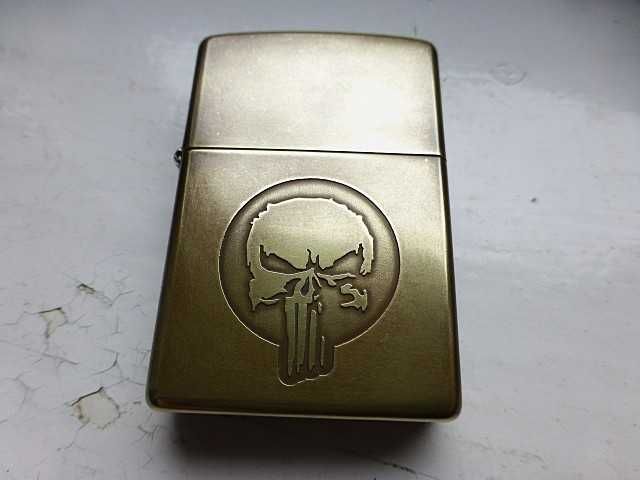 Zapalniczlka Mosiężna Zippo Benzynowa The Punisher Custom Marvel