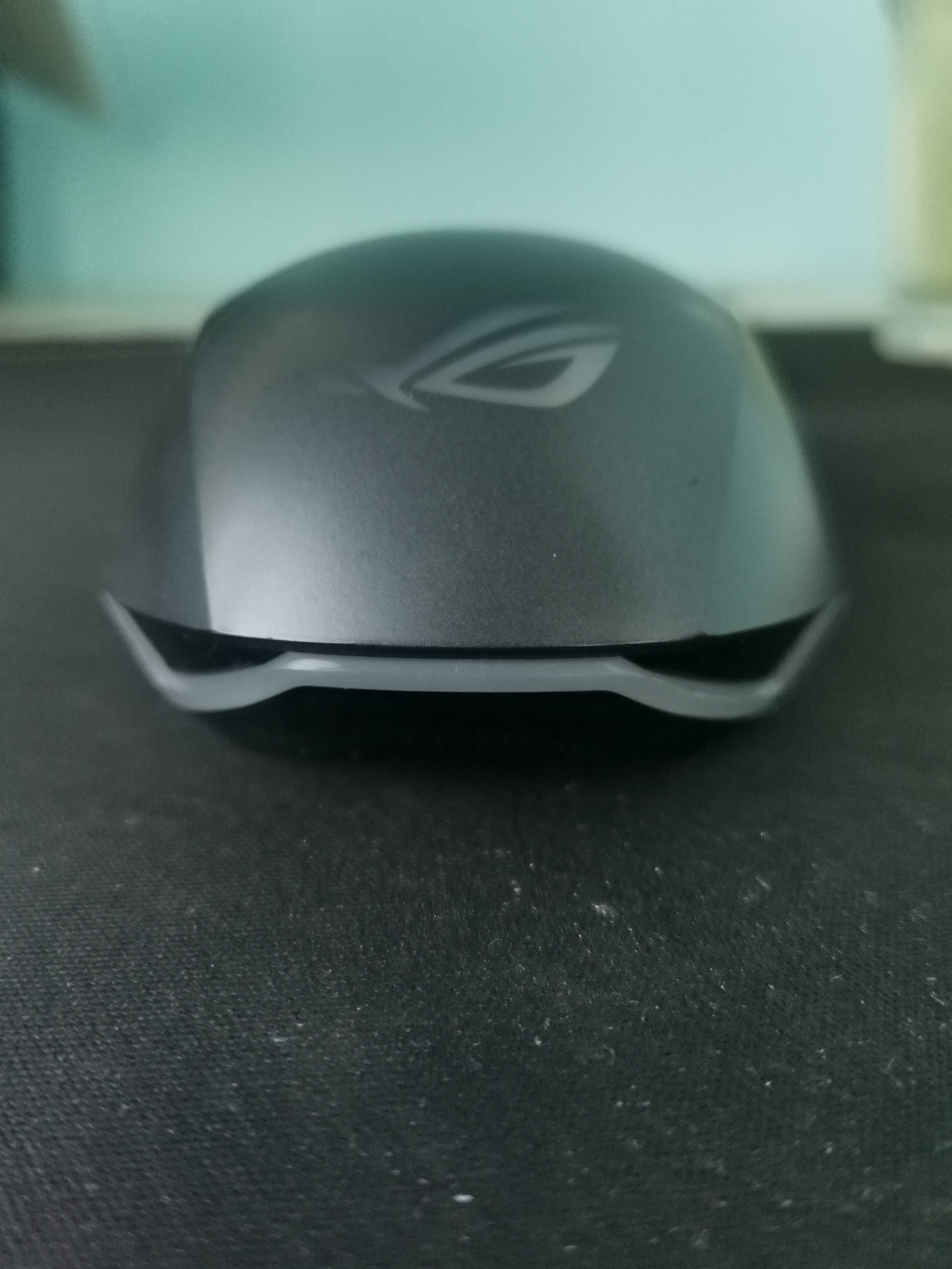 Игровая мышка Asus ROG Pugio