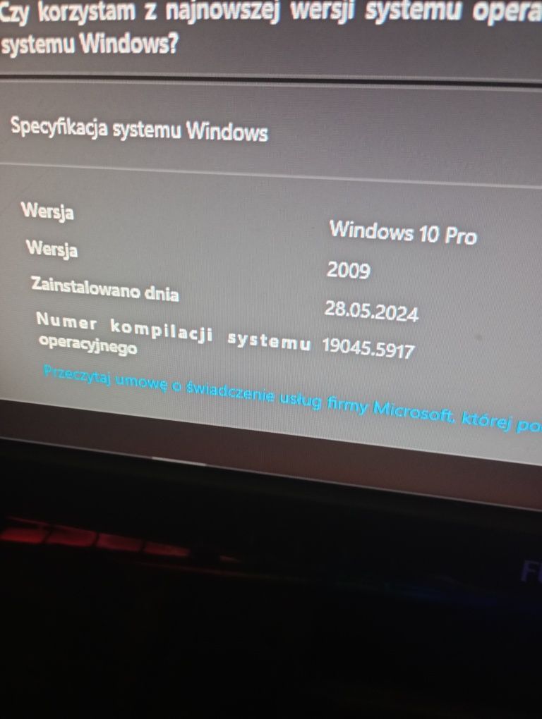 Sprzedam laptopa i klawiatura i monitor Fujitsu
