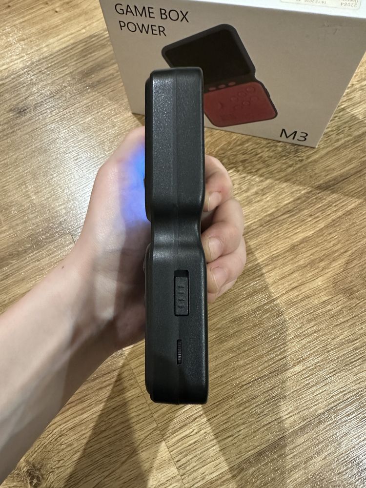 Ігрова приставка Game Box Power M3 500в1