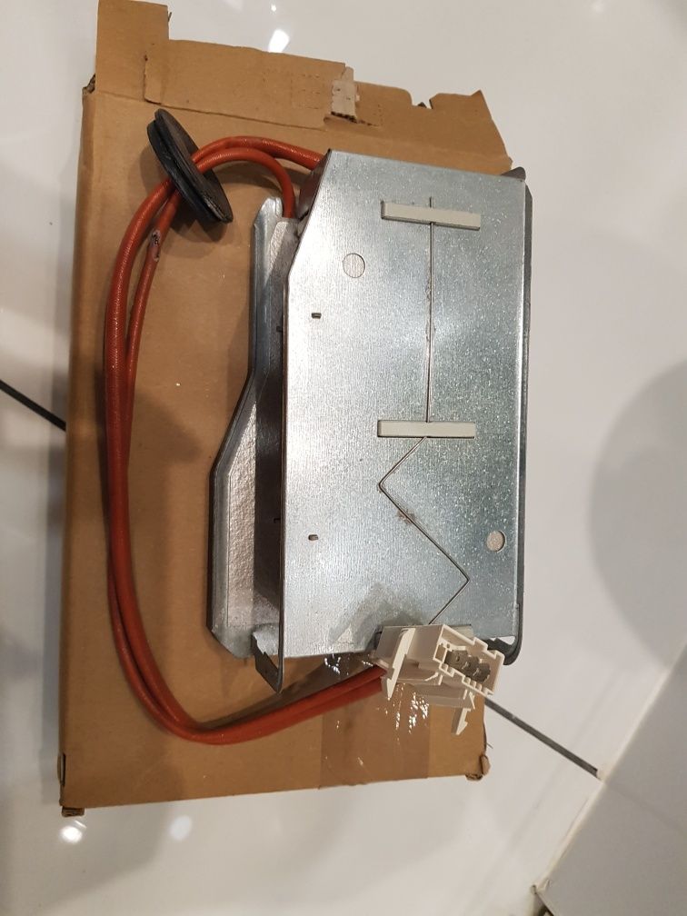 Grzałka do suszarki Zanussi, AEG, Electrolux 1.2.5.7.5.3.0.4.3