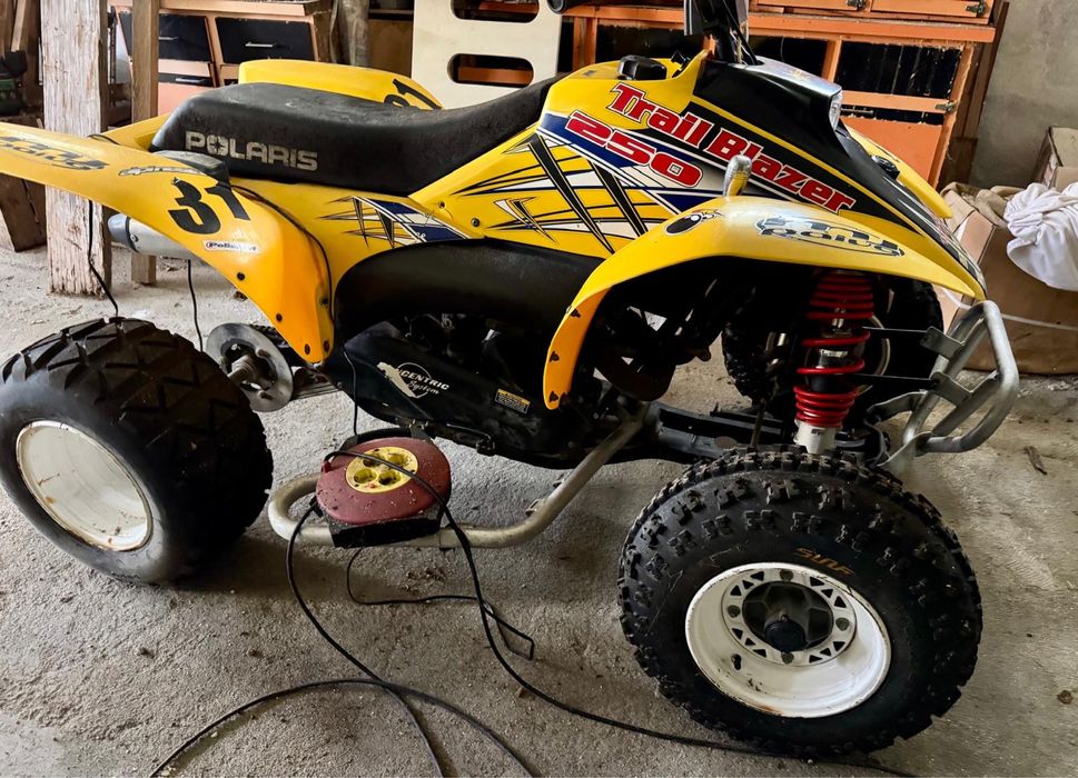 Polaris Trail Blazer 250