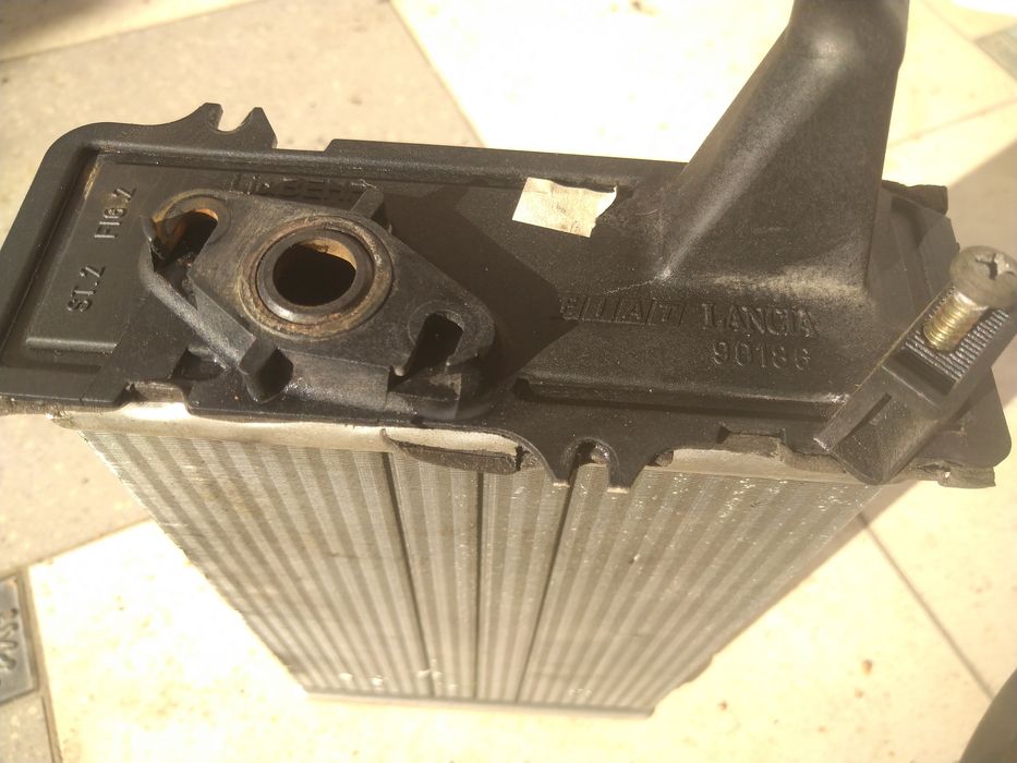 Радіатор для Fiat Tipo Tempra Croma Brava Marea Doblo Punto Fiorino Un