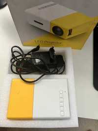 Led Projector Mini