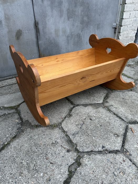 Kołyska drewniana sosnowa