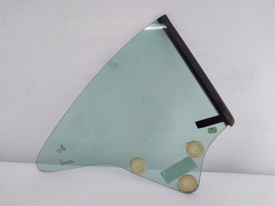 Vidro do painel trás direito VOLKSWAGEN Eos (1F7, 1F8)