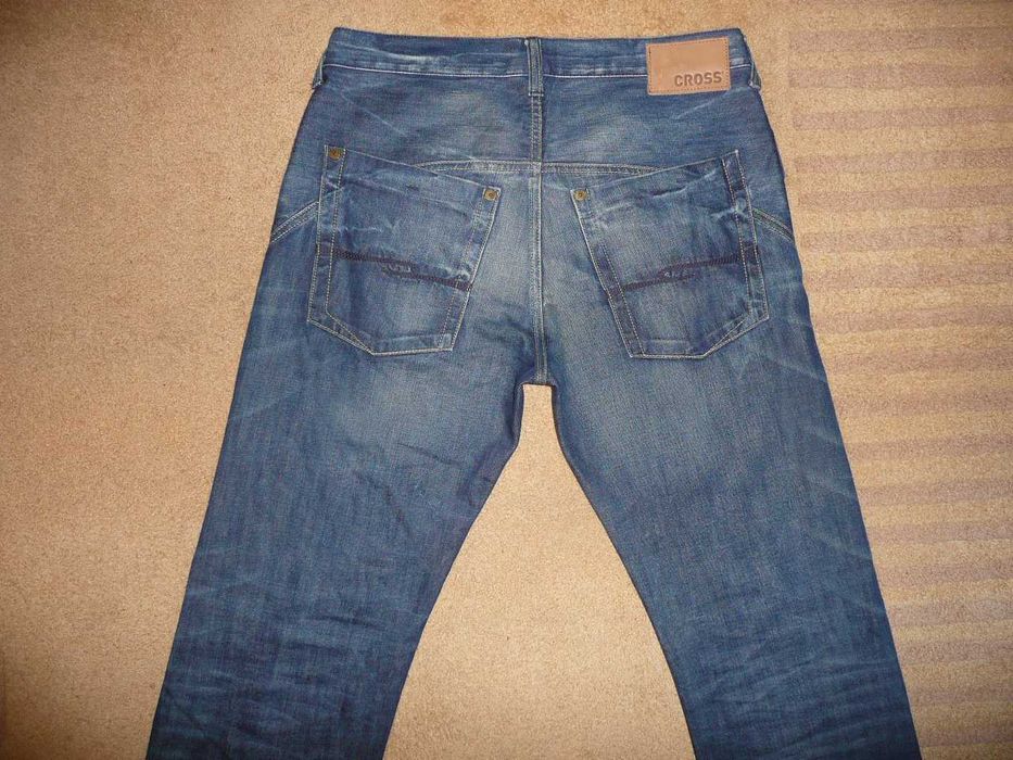 Spodnie dżinsy CROSS JEANS W33/L36=45,5/120cm