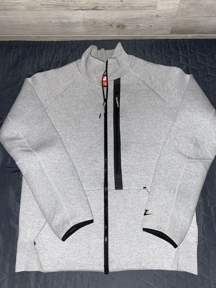 Кофта nike tech fleece