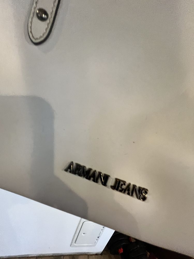 Armani jeans duza torebka biala