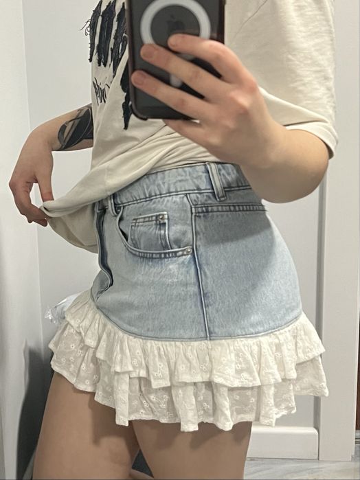 Спідниця на бедра