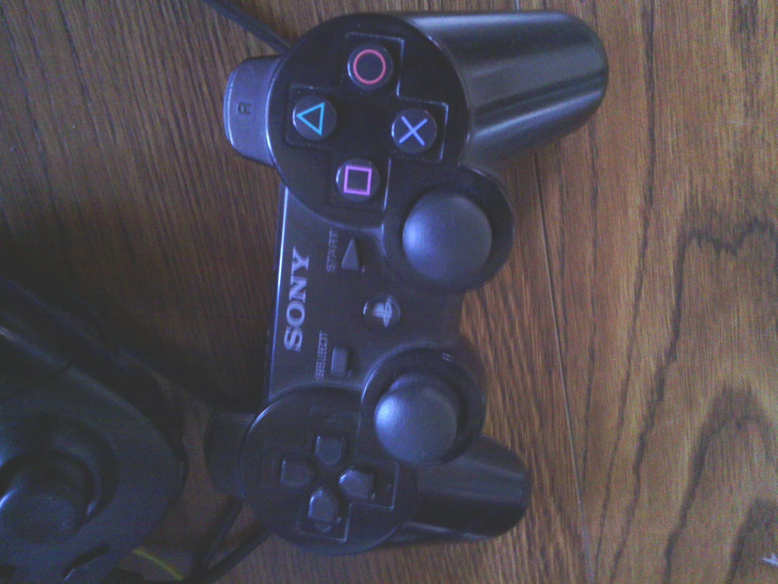 Sony PS3  Два джойстика, iгри