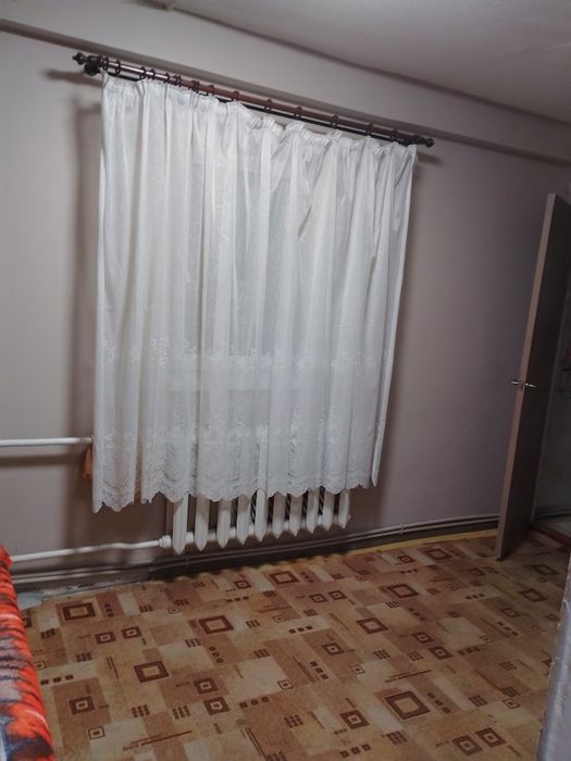 Здам будинок, Жуляни