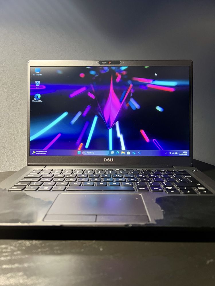Dell Latitude 7300 16GB Intel i5 Windows 11 240GB