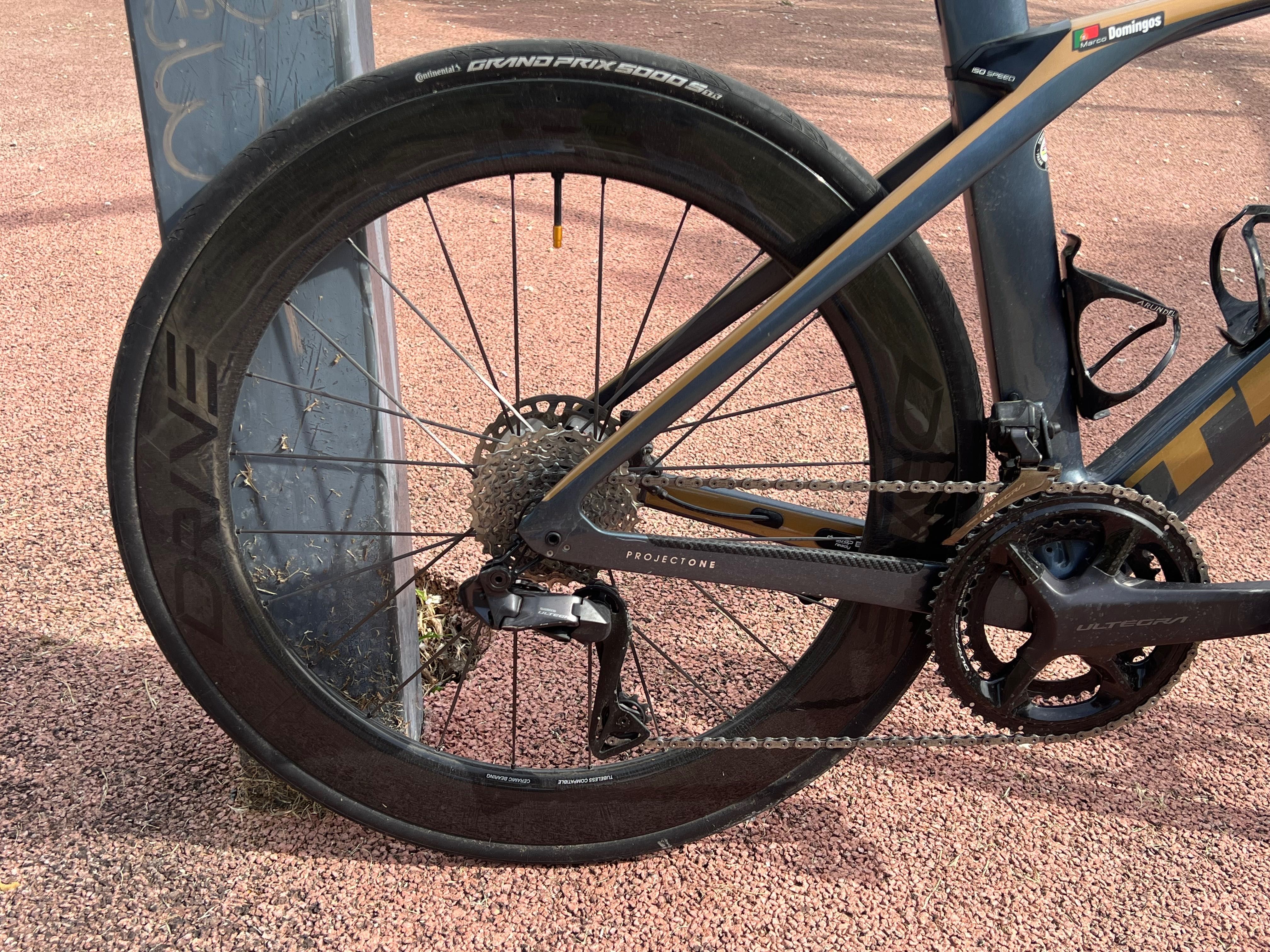 Trek Madone SLR - Shimano Ultegra 12V - Rodas carbono