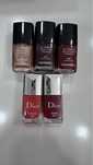 Vernizes Chanel, Dior