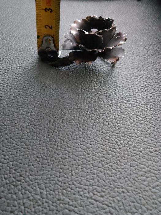 Broszka róża vintage