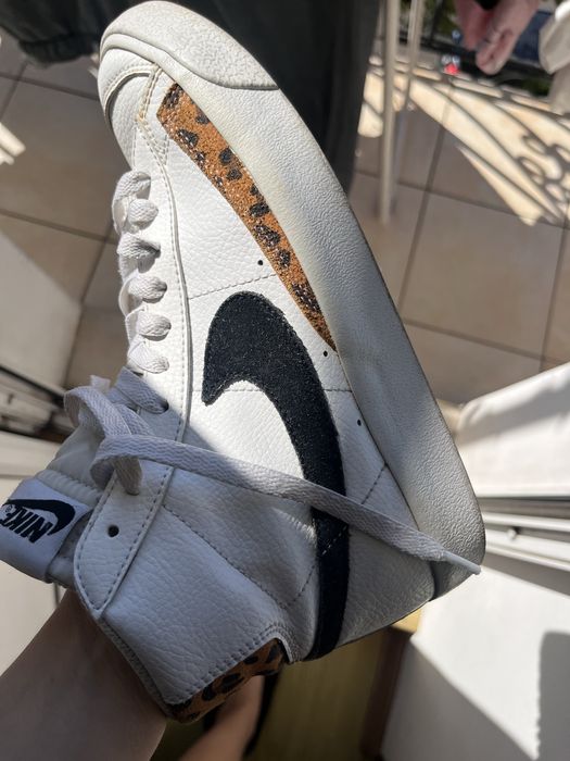 Продам кросівки Nike