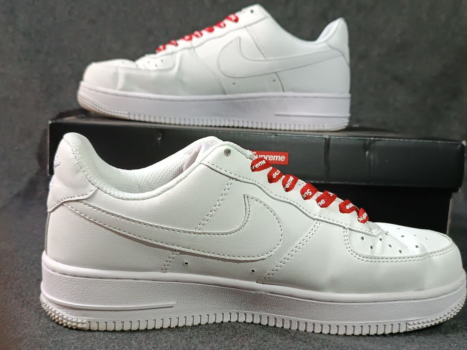 Nike air force one supreme