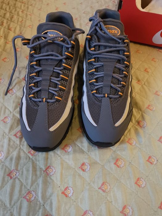 Air max 95 novo nunca usado e 100 original comprado na loja da nike