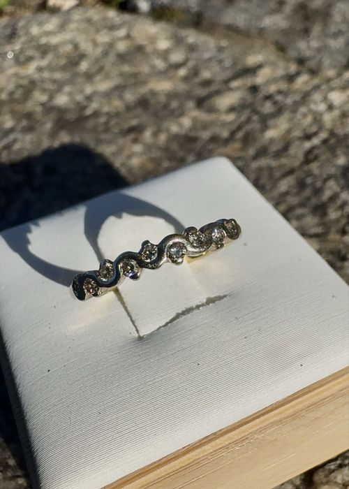 Золотое кольцо с бриллиантами 585 пробы