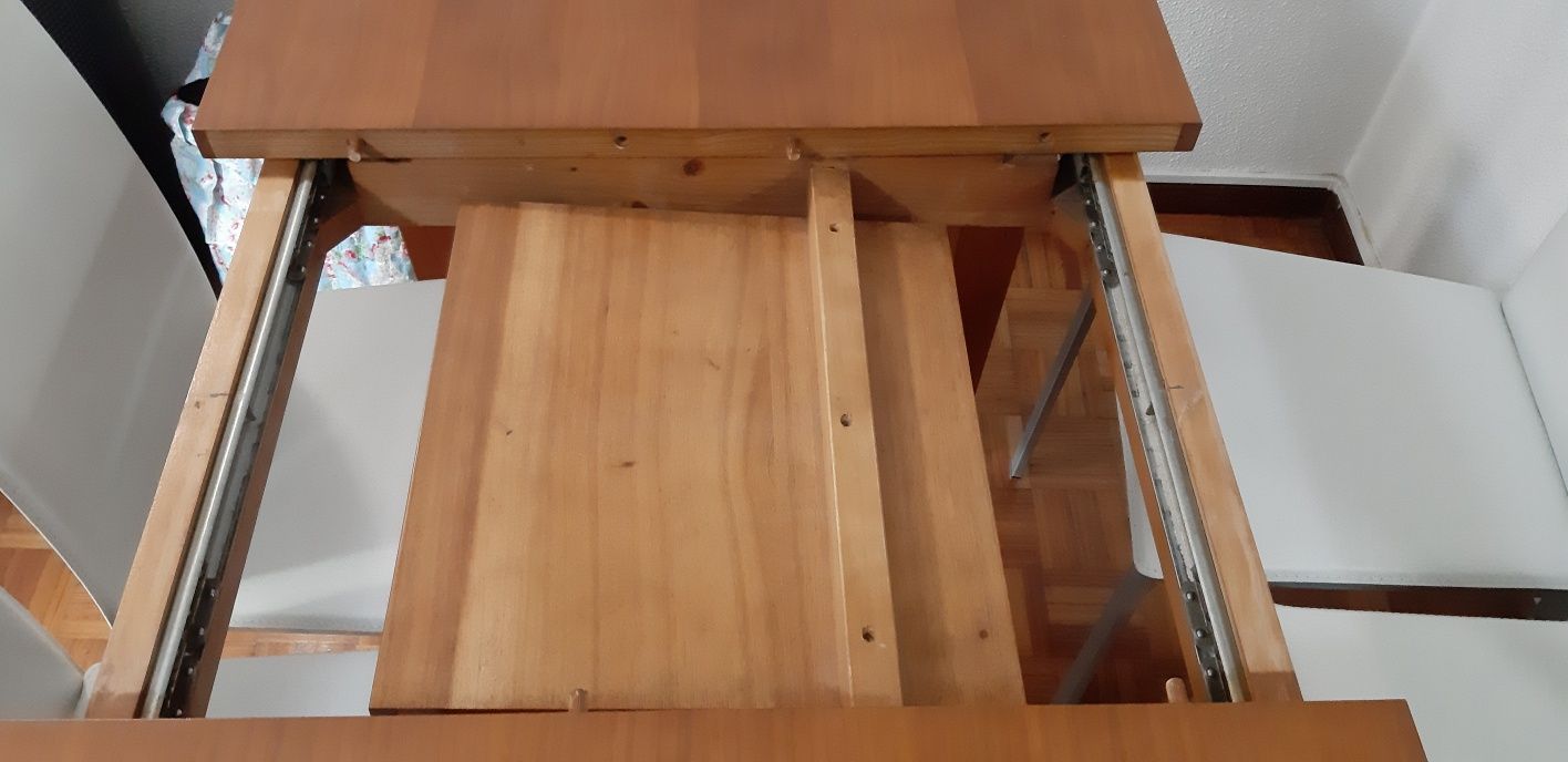 Mesa jantar extensível