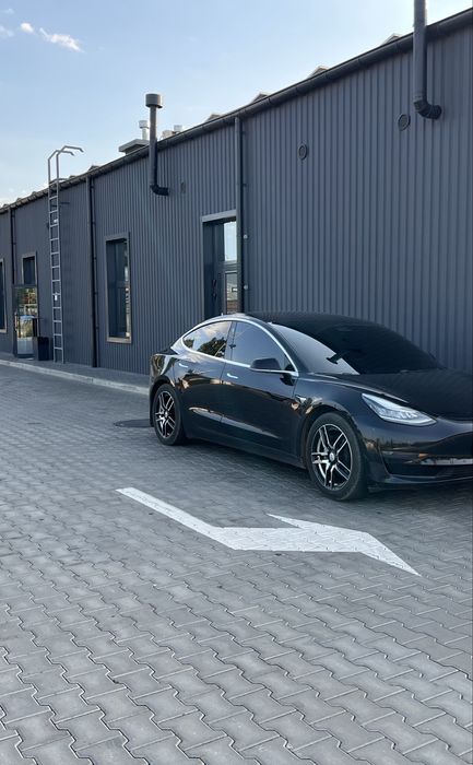 Продам диски Тесла Speed line р18 5 114.3 ET 40 J8 цо 82.1 64.1