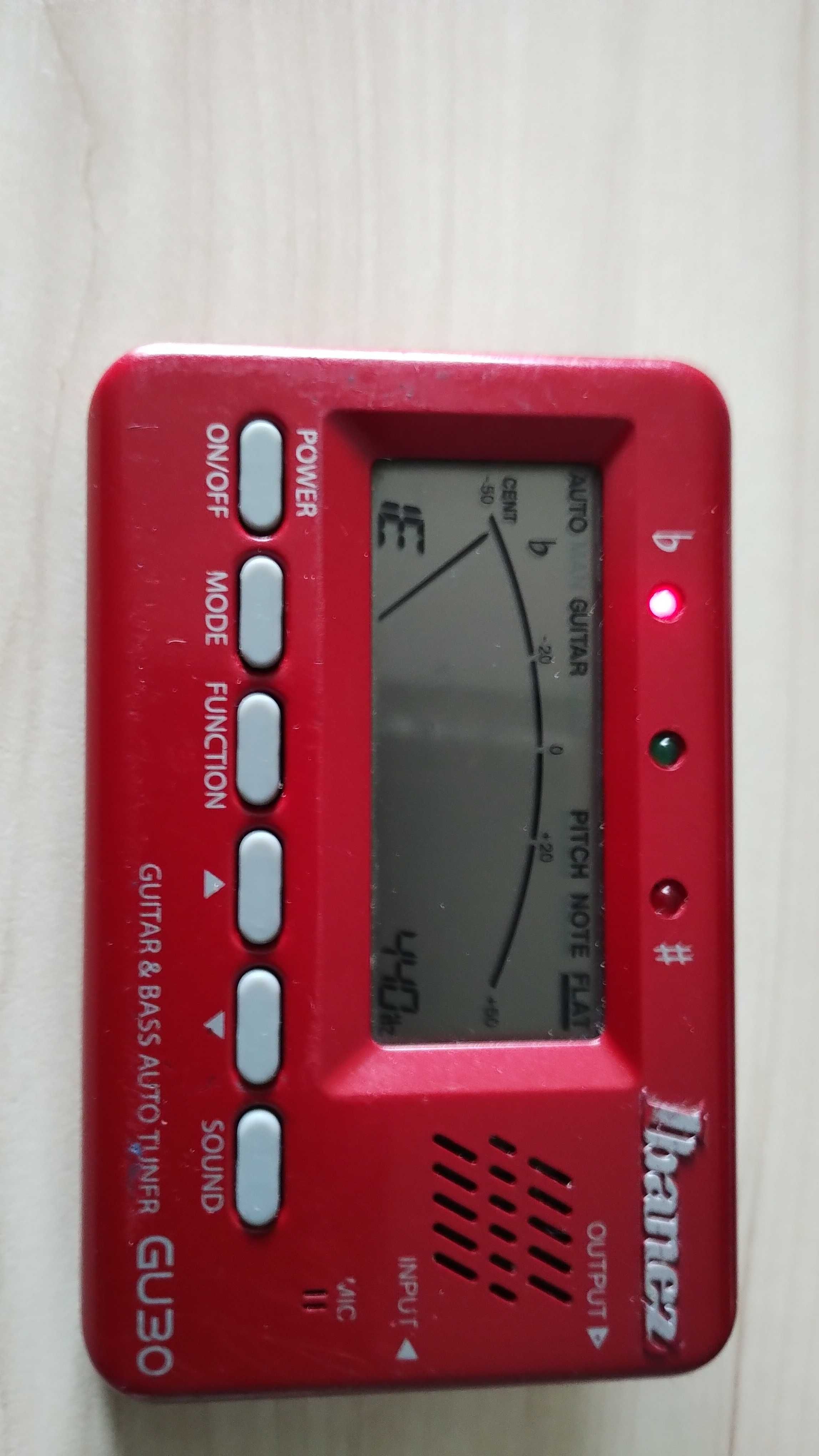 Ibanez gu30 tuner (stroik) gitarowy/basowy.