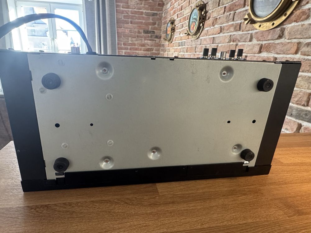 Radio Pioneer F 223 L