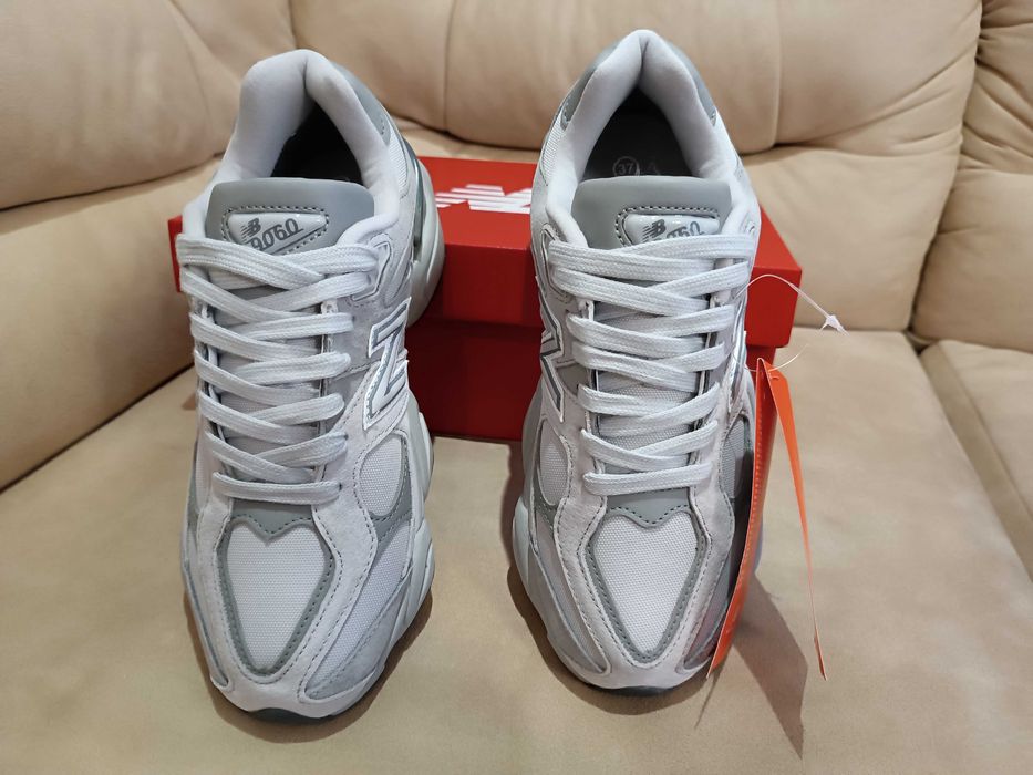 Жіночі кросівки new balance 9060 (Термо)