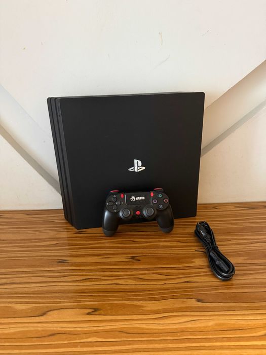 [PS4] Konsola SONY PlayStation 4 Pro 1TB (CUH-7216B) + Pad
