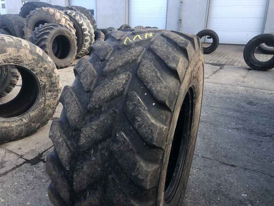 Opona Używana 500/70r24 Vredestein 19.5l24 Radial 40% Bieżnika