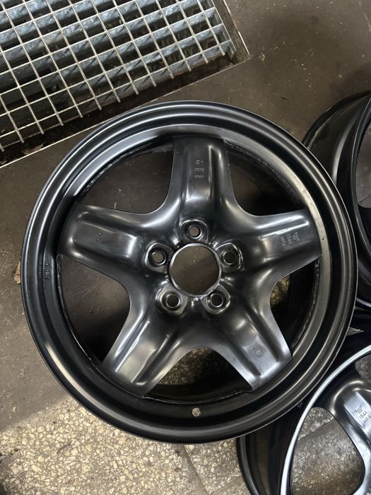 komplet felg strukturalnych 17” 5x115 nowe
