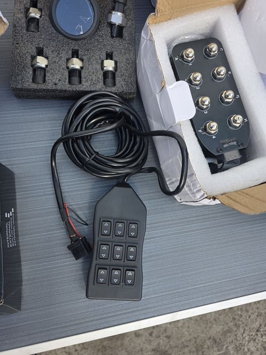 Пневмоподвеска , передние пневмостойки Рено Мастер 3, Опель Мовано