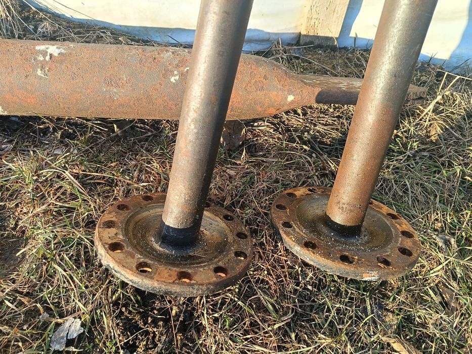 Продам полуосі на зіл 130