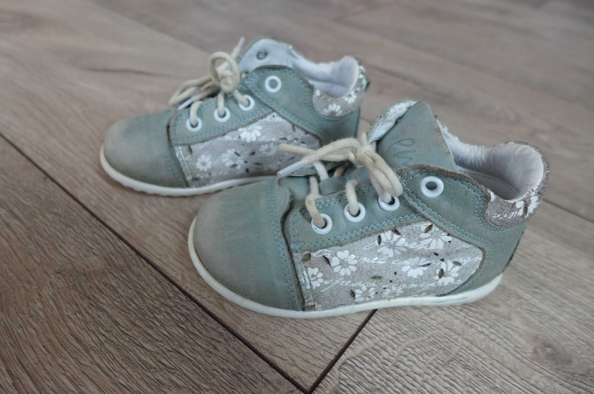 Buty trzewiki EMEL rozmiar 21