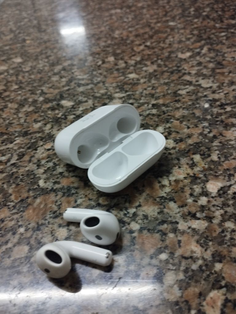 Vendo Airpods Apple 4