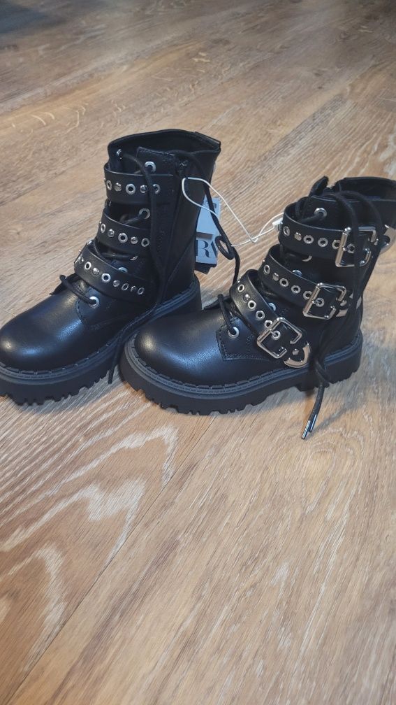 Nowe buty dla dziewczynki firmy Zara rozm 29