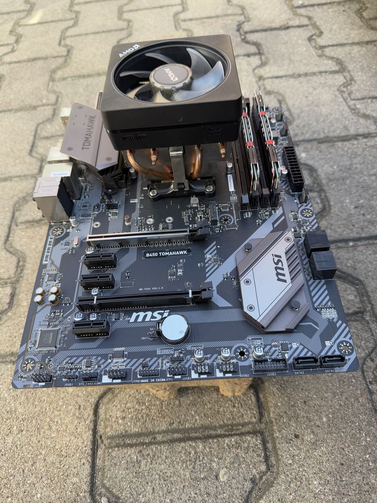 Ryzen 5 MSI B450 Tomahawk 16 GB ddr4 3200 mhz zestaw
