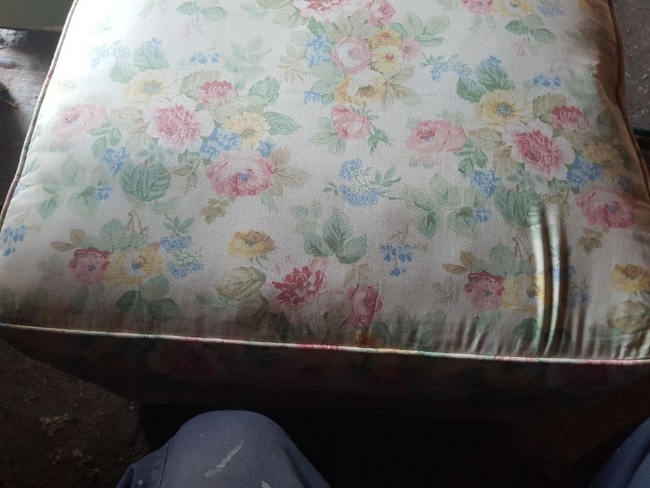 Banquetas de jardim antigas