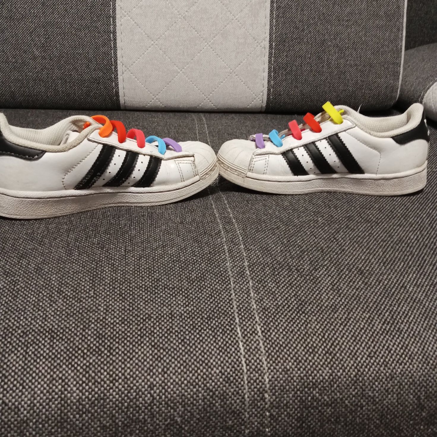 Buty dziecięce unisex Adidas Superstar białe z czarnymi dodatkami