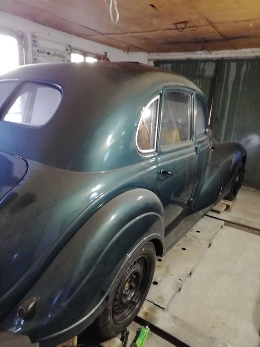Ретро BMW 340 1949 г. после реставрации