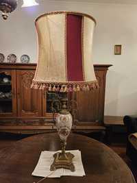Lampa salonowa średniej wysokości meble z Holandii