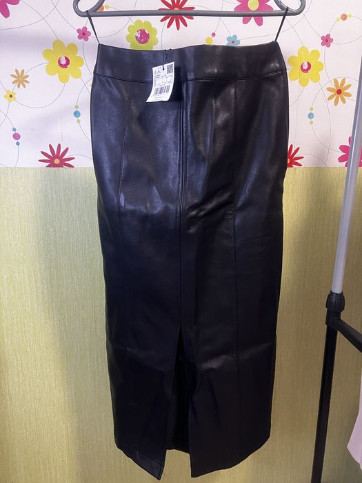 Кожаная юбка mango S 36
