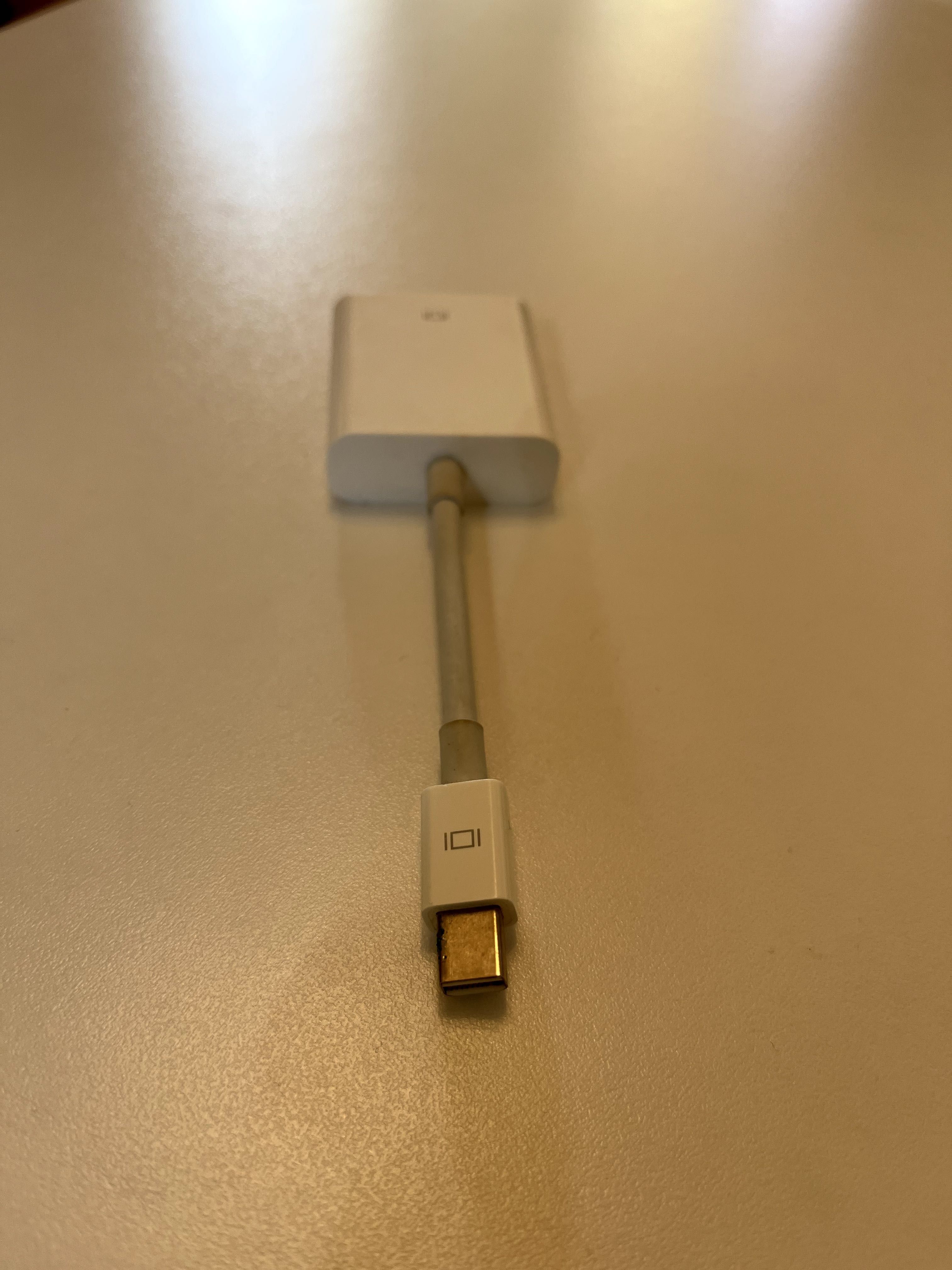 Przejściówka Apple Mini DisplayPort - VGA (A1307). Używana. Sprawna