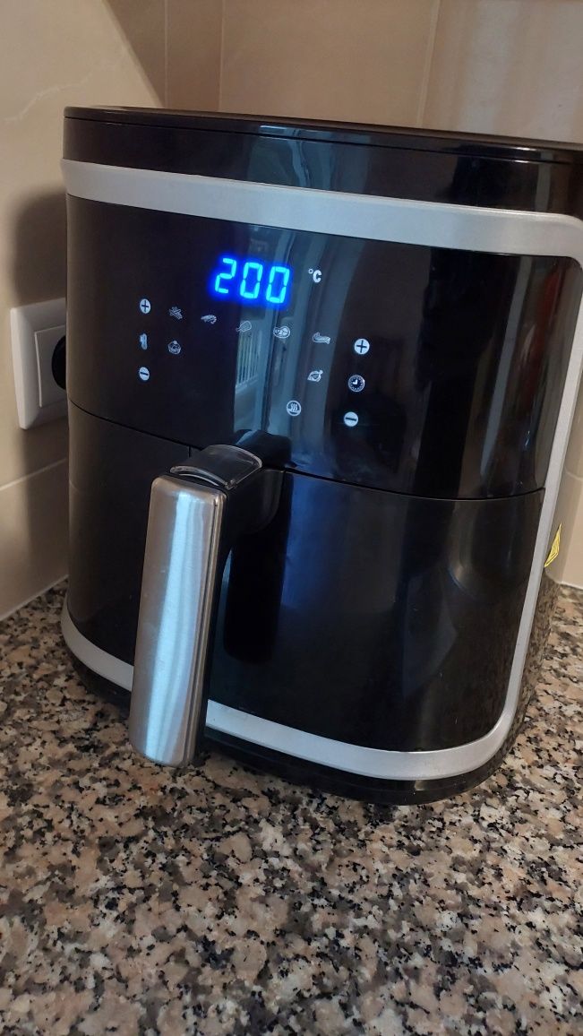 Air Fryer aigostar nova para TROCA OU VENDA