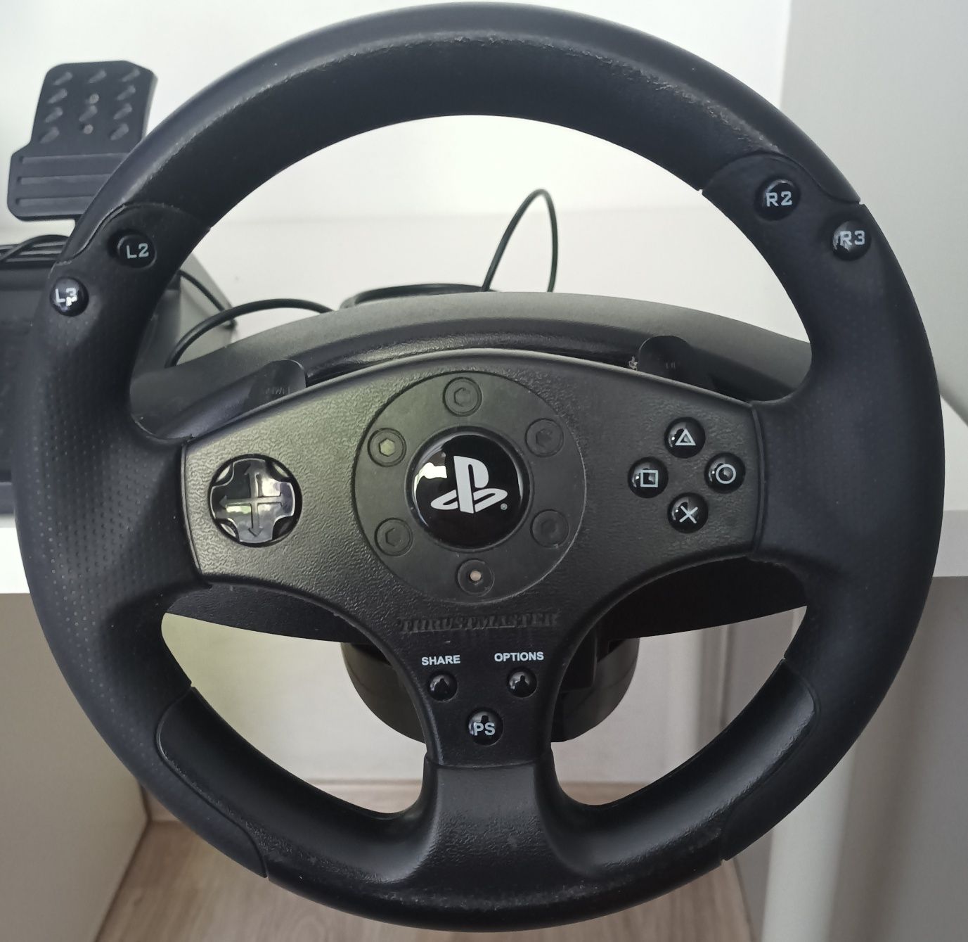 Kierownica PS4/ps3 thrustmaster