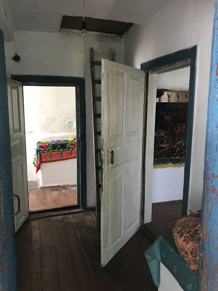 Продається будинок  в Житомирській області