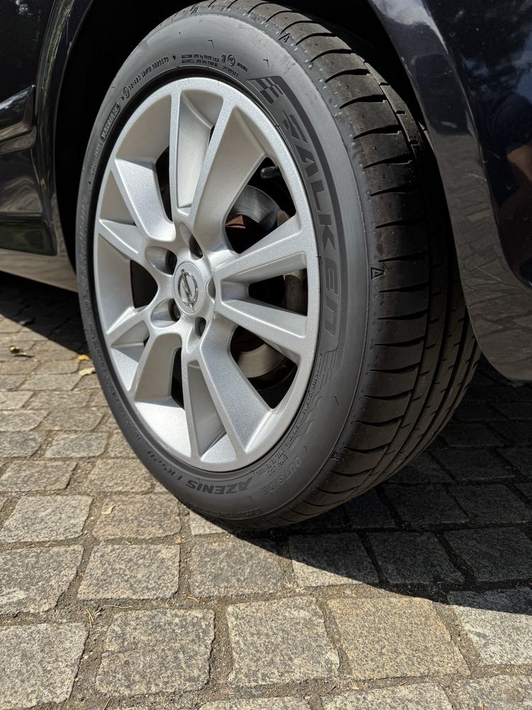 Opel Astra GTC 1.7cdti 125 cv